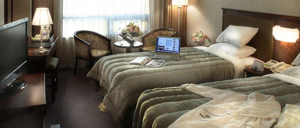 Interburgo Hotel Уонджу Екстериор снимка