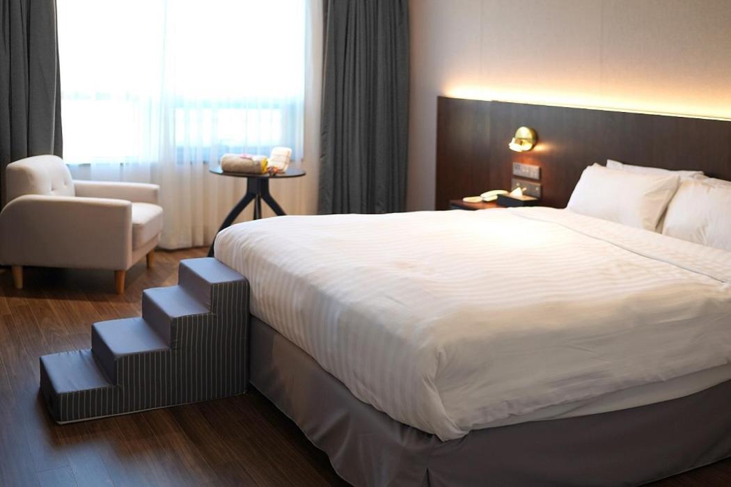 Interburgo Hotel Уонджу Екстериор снимка