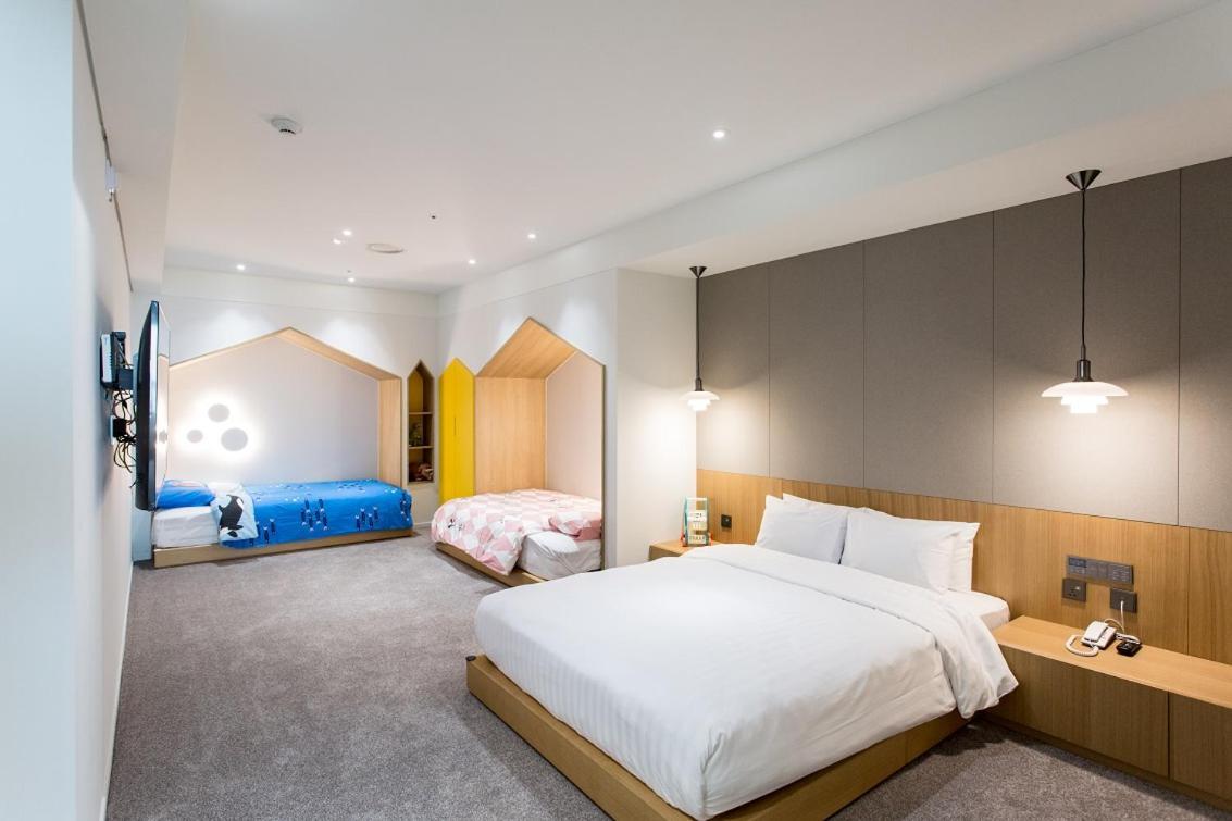 Interburgo Hotel Уонджу Екстериор снимка