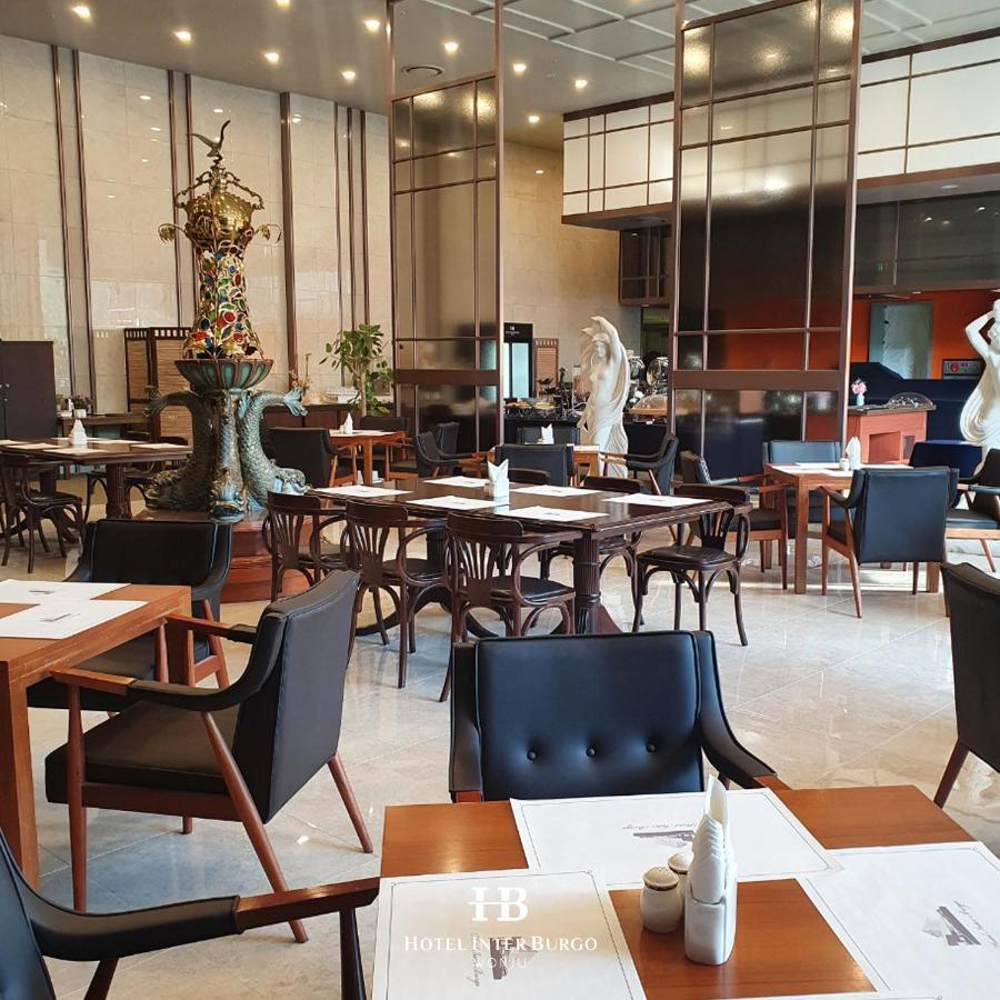 Interburgo Hotel Уонджу Екстериор снимка