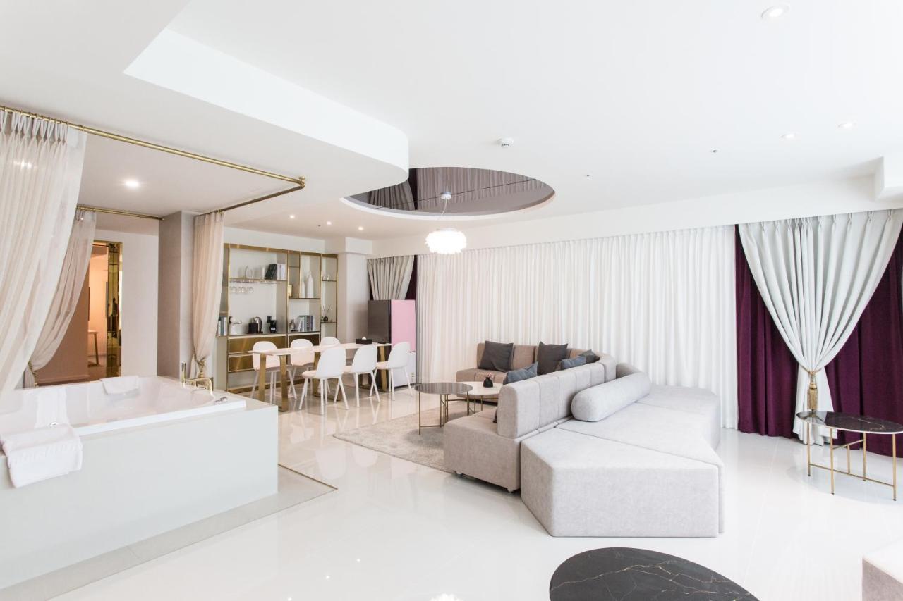 Interburgo Hotel Уонджу Екстериор снимка