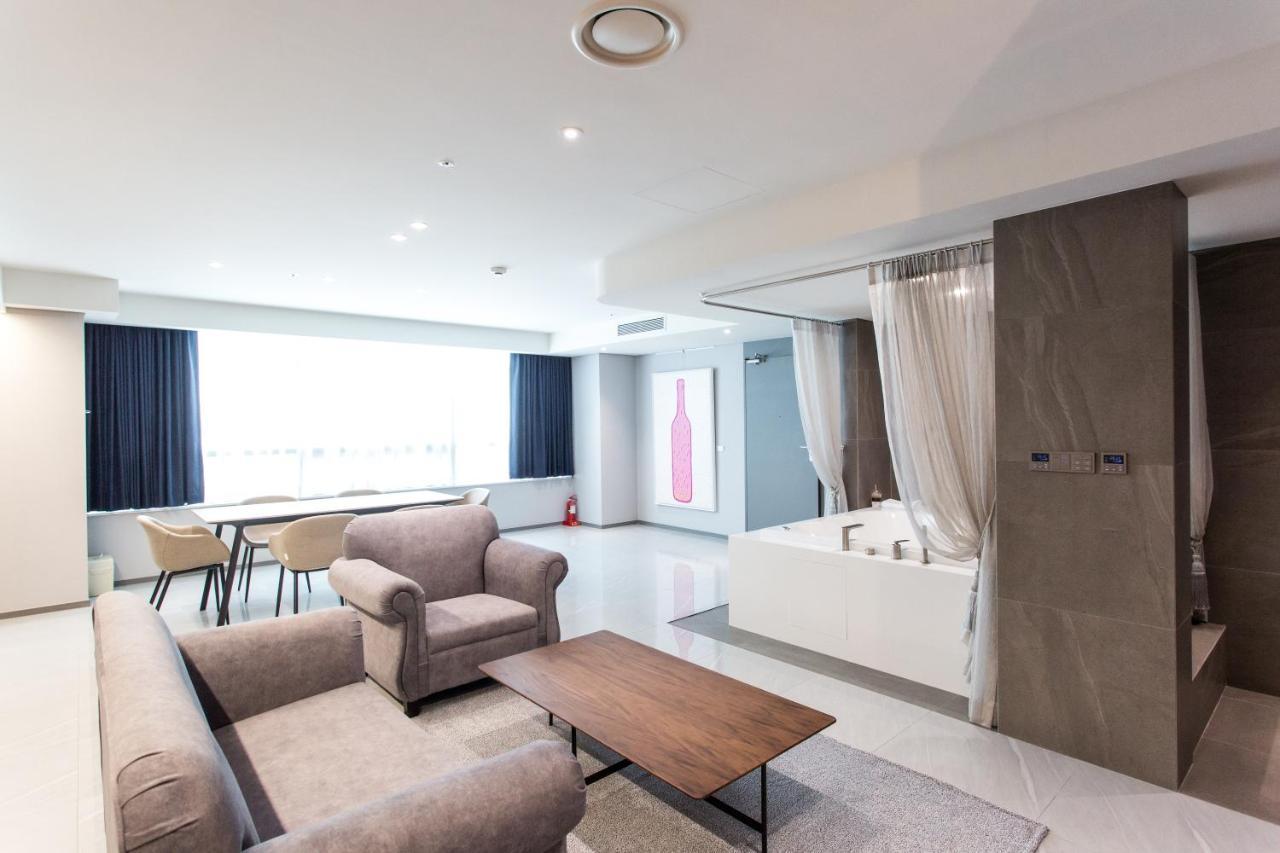 Interburgo Hotel Уонджу Екстериор снимка
