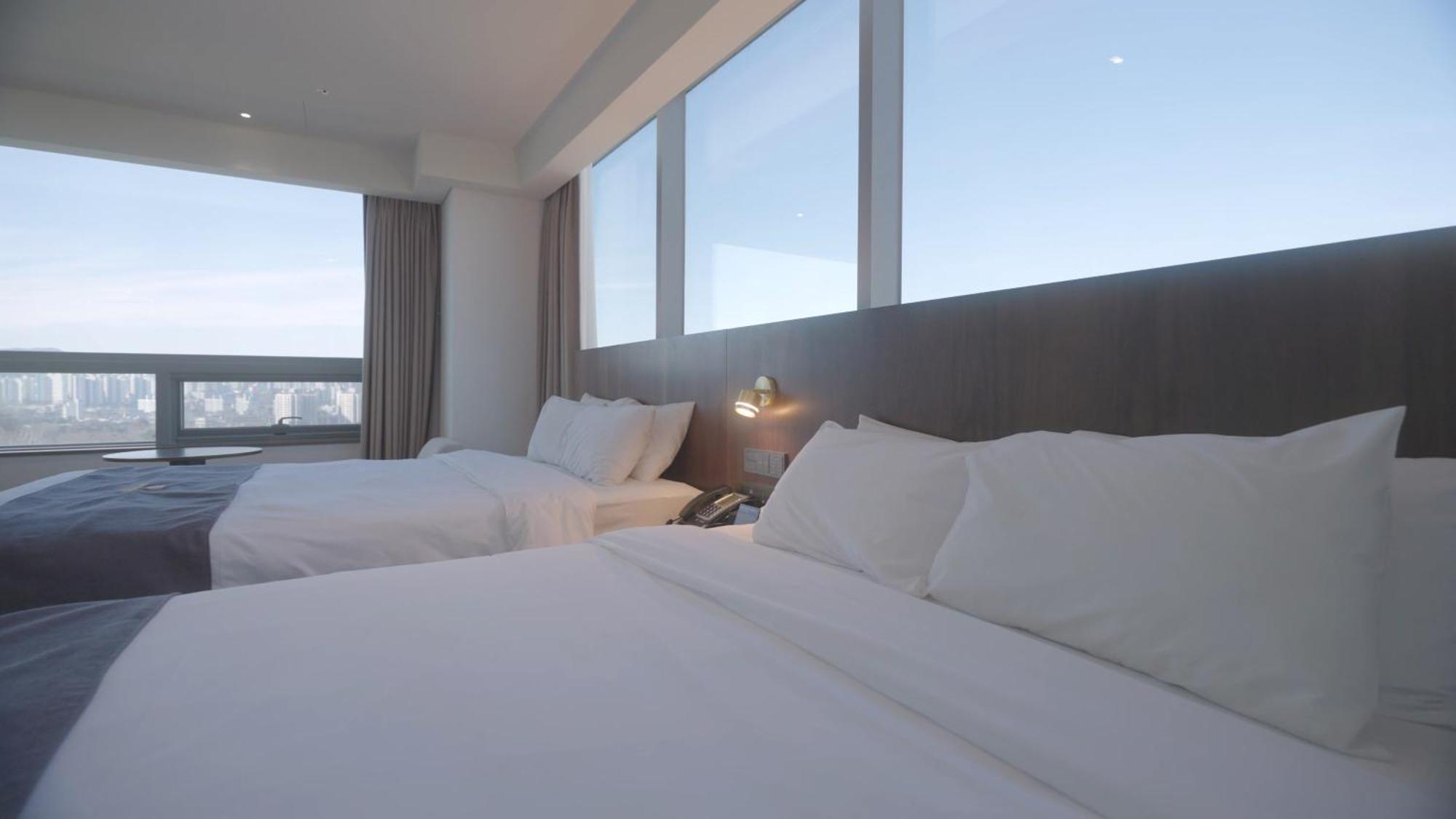 Interburgo Hotel Уонджу Екстериор снимка